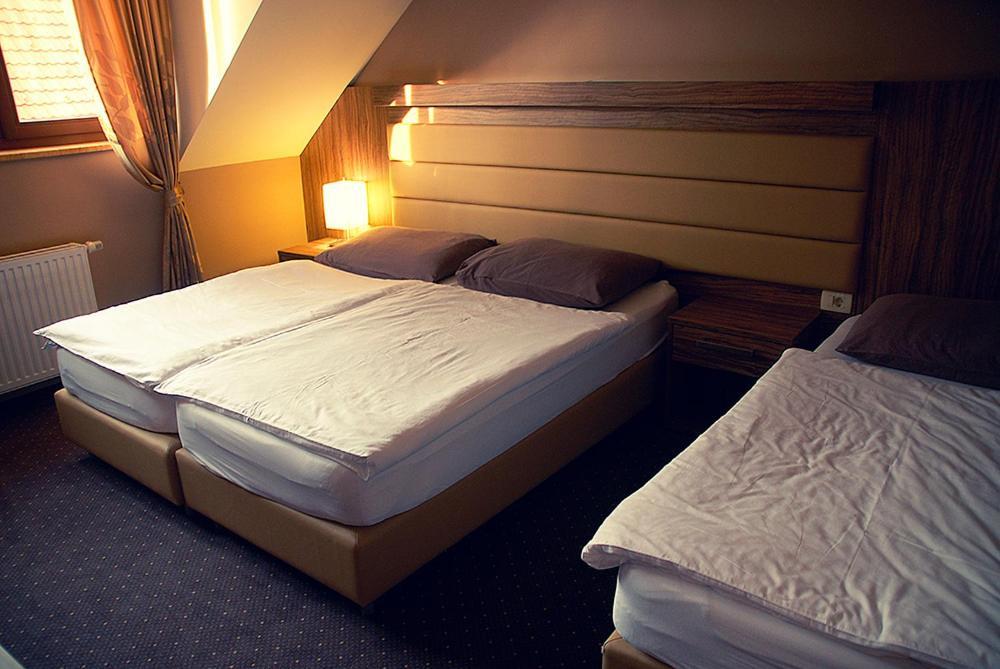 Hotel Opara Trebnje Exteriör bild